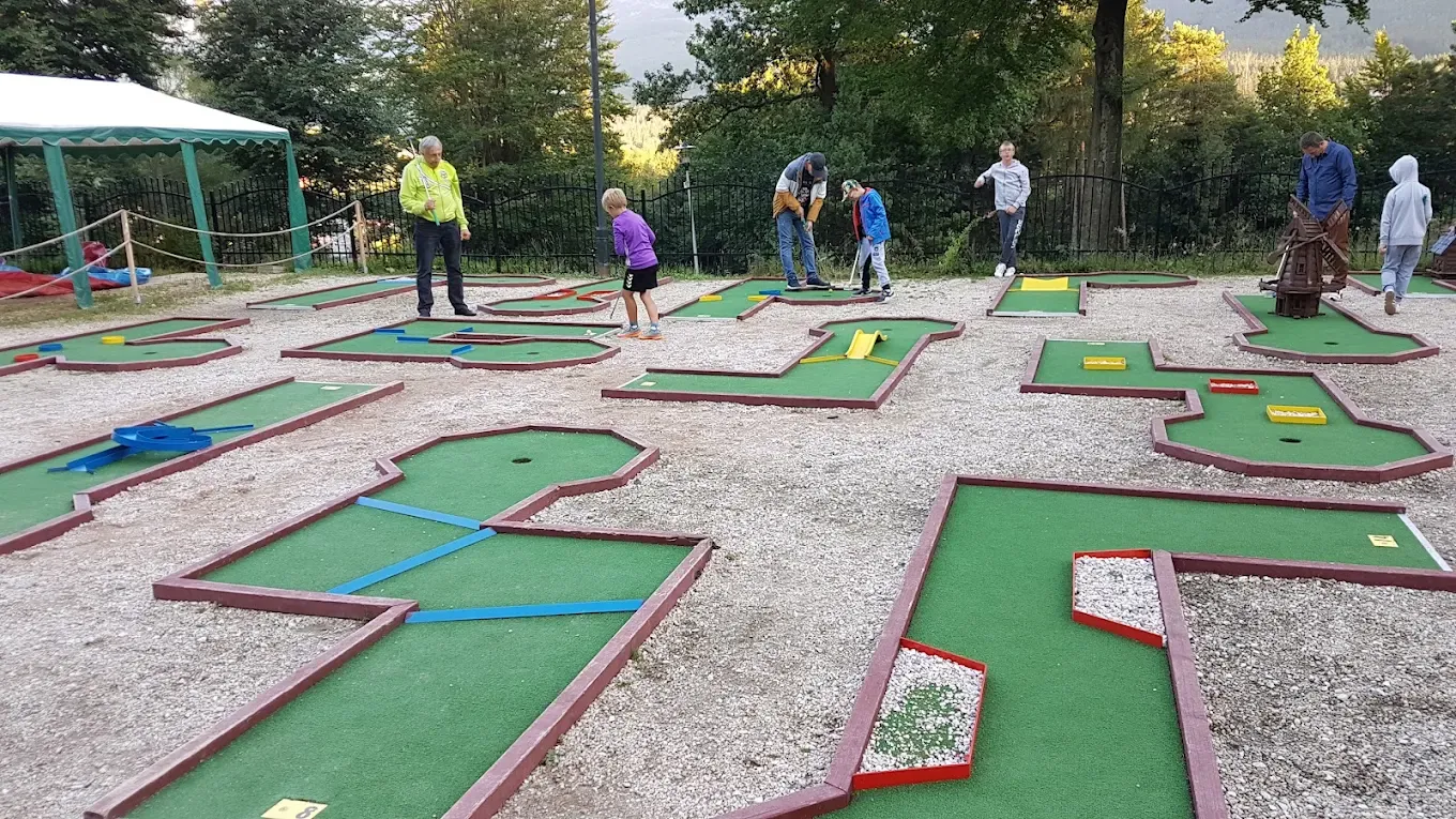 Rodzinny Park Rozrywki Esplanada
